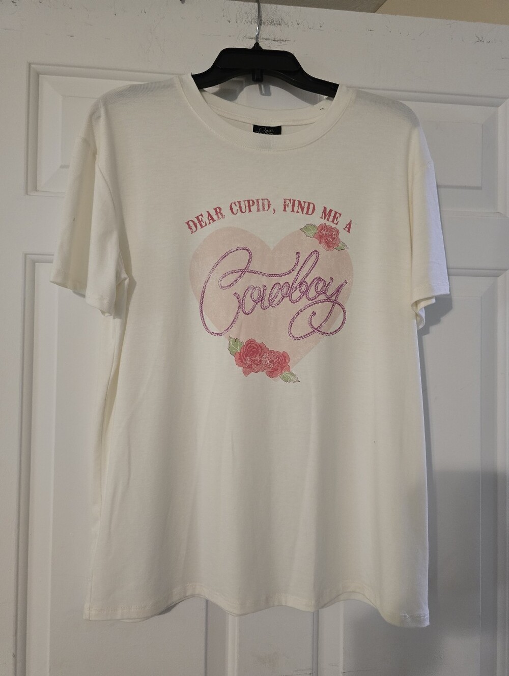 Graphic 'Dear Cupid, Find Me A Cowboy' Tee in White with Pink Roses
